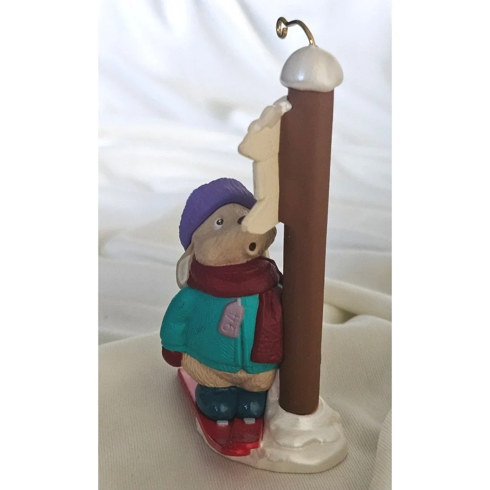 VTG Hallmark Keepsake 1994 Skiing Bunny Rabbit Christmas Ornament Winter Sign